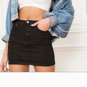 NEW Free People Black Denim Teagan  Women's Mini Skirt/ Size: 27